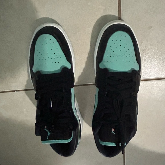 Nike Air Jordan lows - Picture 4 of 4